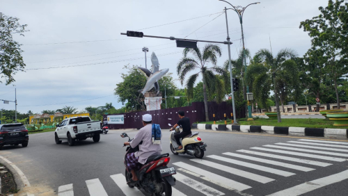 Ternyata Ini Filosofi Tugu 3 Ikan  di Bundaran Depan Rumah Dinas Bupati Kampar