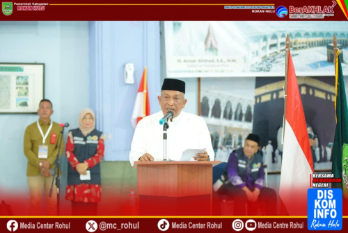Bupati Rohul Resmi Lepas 445 JCH Kloter 9 Embarkasi Batam, Titip Doa untuk Kemajuan Daera