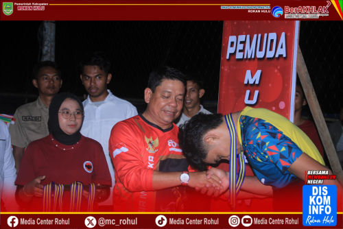 Wabup Syafaruddin Poti Hadiri Laga Final Dan Tutup Secara Resmi Tournament Bola Volly Pemuda Muara Nikum