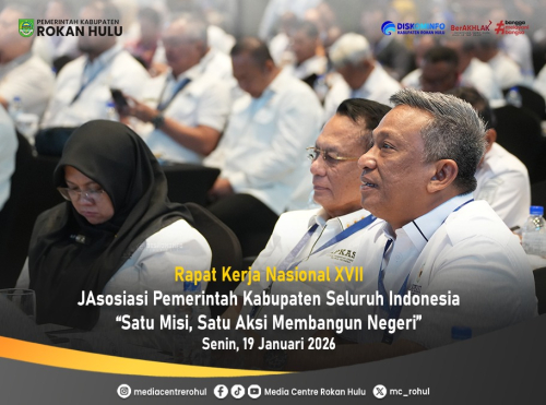 Hadiri Rakernas APKASI XVII di Batam, Bupati Rohul Anton Siap Percepat Hilirisasi Pertanian dan Pemerataan Infrastruktur