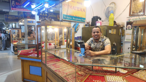 Sepekan Terakhir, Harga Emas di Kota Bangkinang Turun Signifikan