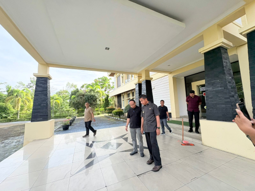 Sebulan Kebijakan WFH Jumat, Bupati Kampar Cek Kesiapan Satpol PP dan Perkim
