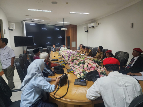 Ratusan Siswa Gagal masuk Sekolah, Tokoh Siak Hulu Minta Bupati Kampar Segera Ambil Langkah Konkret