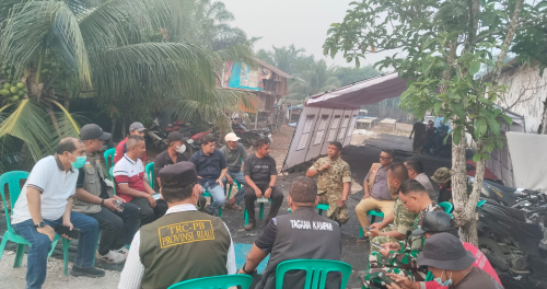 Asap Karhutla mulai Ganggu Warga, Helmi Camat Tambang Ingatkan Bahaya Bakar Lahan