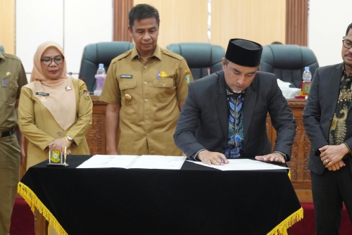 APBD Perubahan Kampar 2026 Disepakati Rp2,57 Triliun, PAD Naik Rp33,27 Miliar
