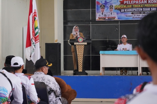 Lepas 88 Kontingen PORSENIJAR, Misharti Bakar Semangat Guru Kampar