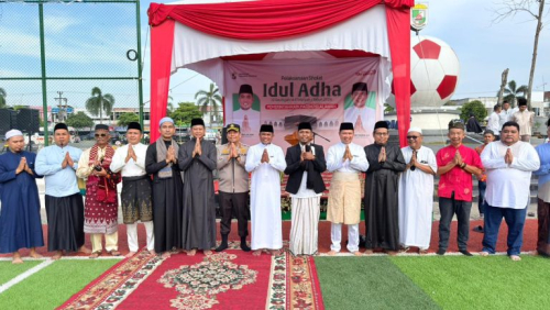 Sholat Idul Adha 1447 H di Lapangan Mini Soccer, Bupati Zukri : Idul Adha Mengajarkan Tentang Gotong Royong