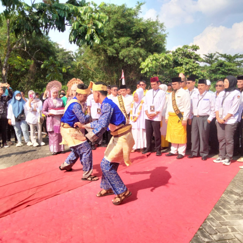 Ini Alasan UAS Hantar Langsung Repol - Ardo Daftar ke KPU Kampar