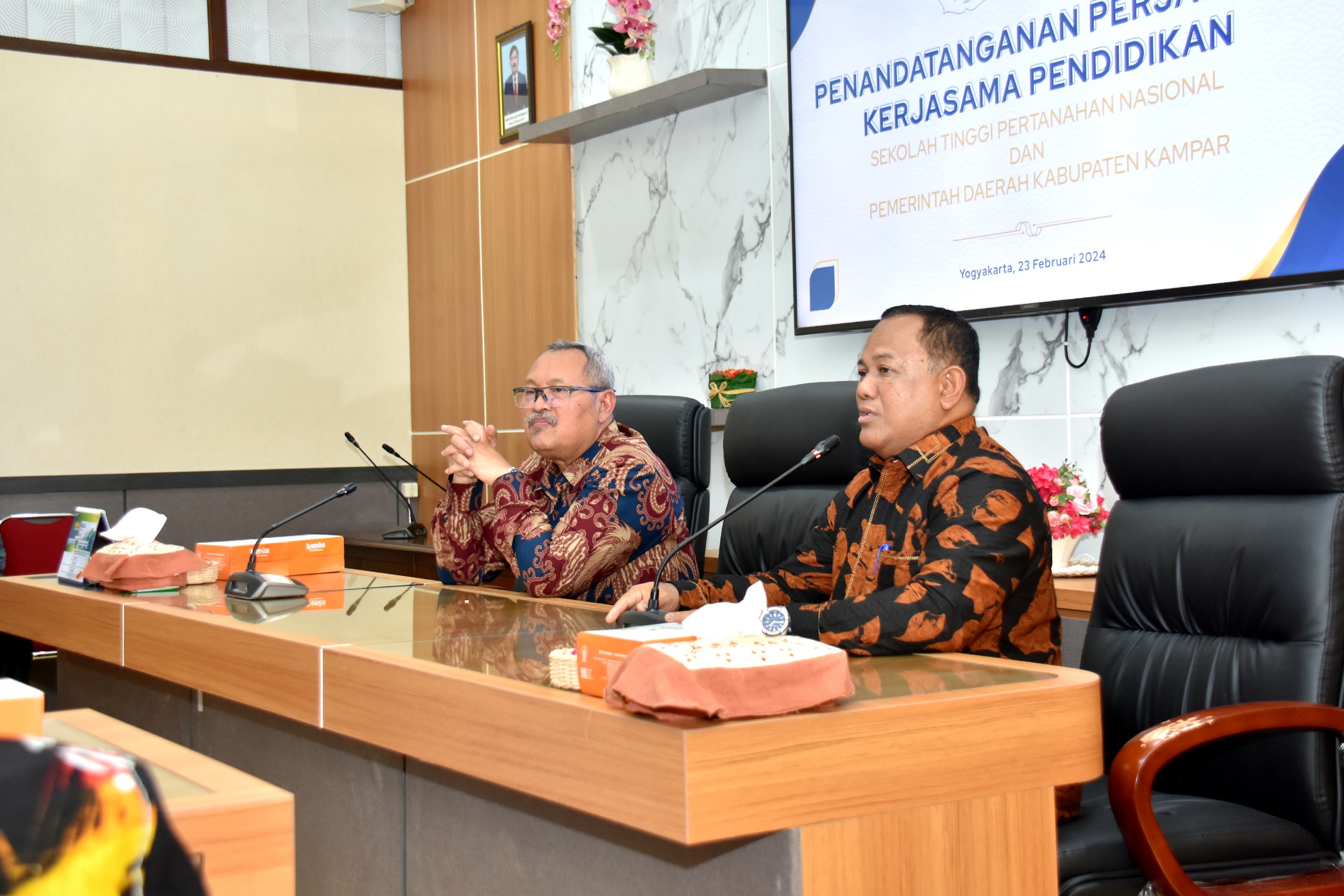 Pemkab Kampar Tandatangani MoU Bersama STPN Jogyakarta