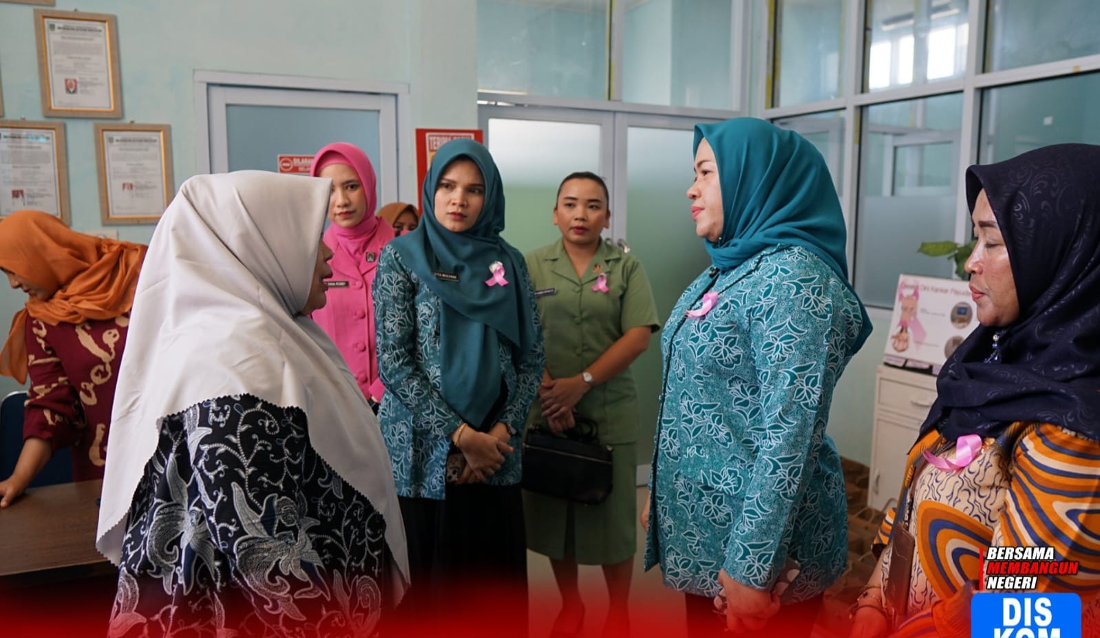 HKG Ke-53 TP. PKK Rohul Taja Acara Deteksi Dini Kanker Serviks dengan IVA Tes di Puskesmas Ujung Batu
