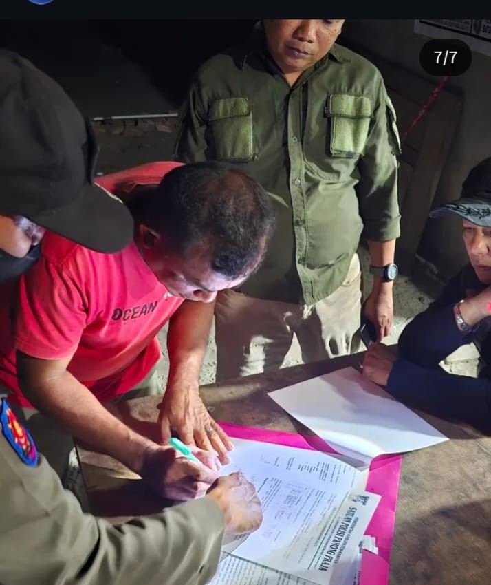 Satpol PP Kampar Gerebek Warung Remang-Remang di Desa Petapahan, Temukan Miras
