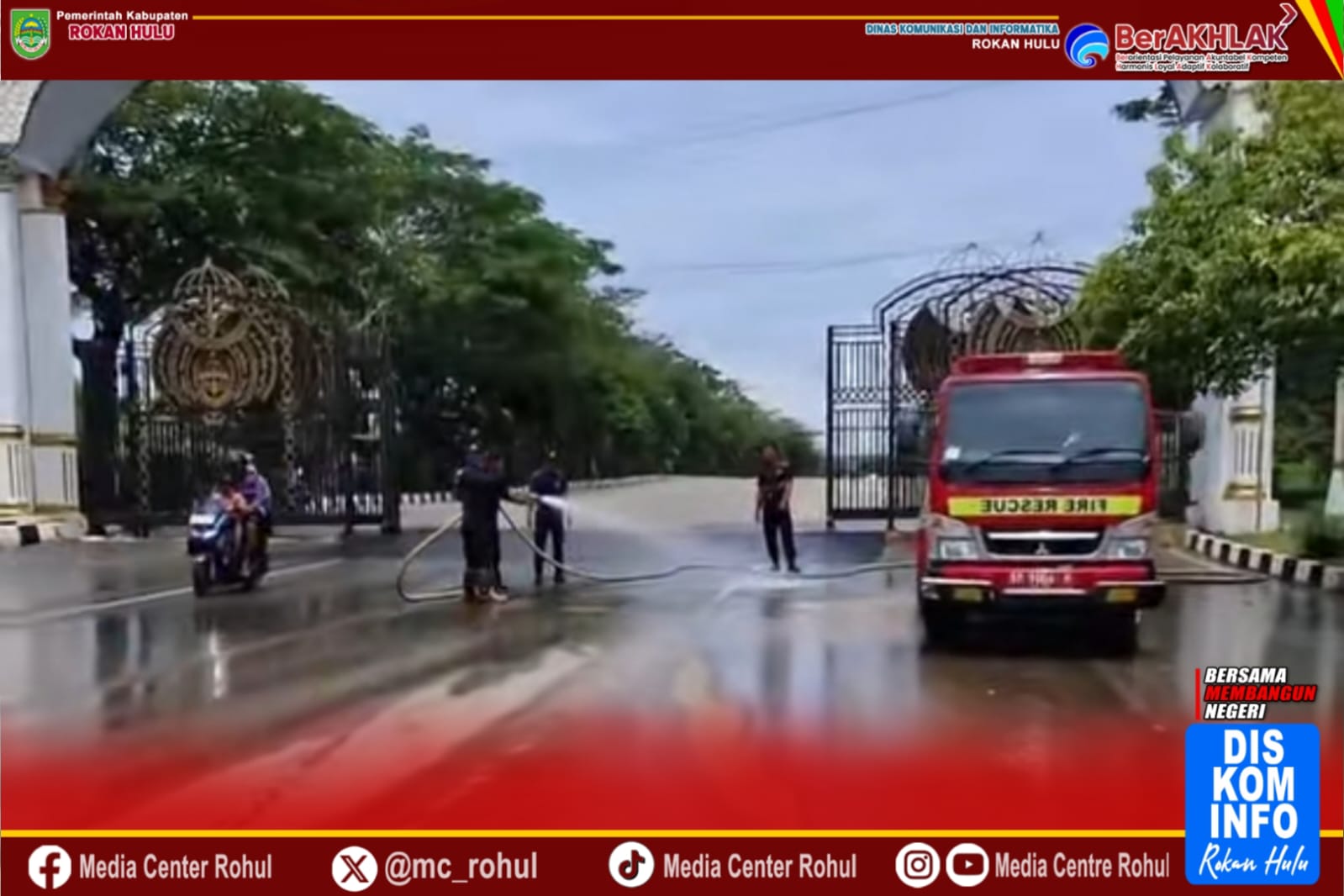 Jelang HUT ke-26, Bupati dan Wabup Rohul Instruksikan Pembersihan Jalan Protokol Pasir Pengaraian