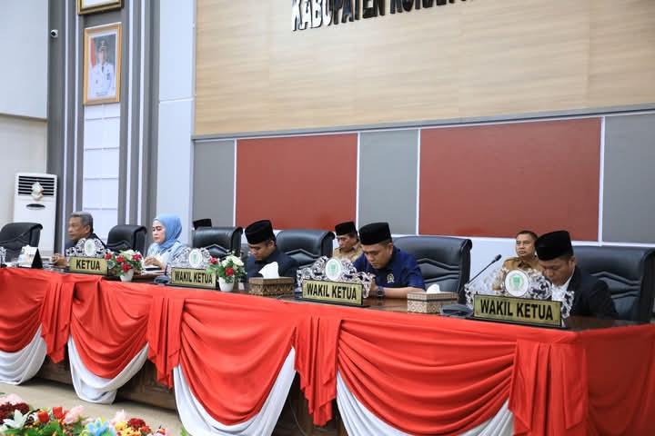 Rapat Paripurna DPRD Rohul Bahas Dua Ranperda, Pemerintah dan Dewan Sepakat Dorong Pembangunan Daerah