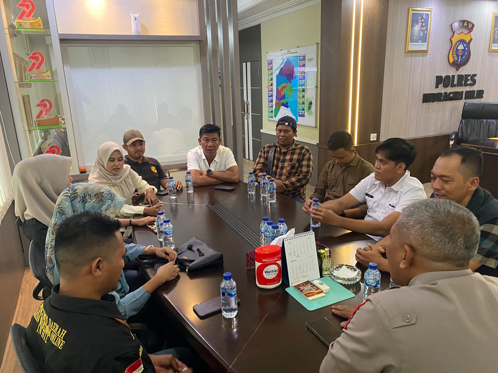 IWO Silaturahmi ke Polres Inhil, Bahas Tangkal Hoaks, Jaga Kamtibmas, dan Gaungkan Green Policing